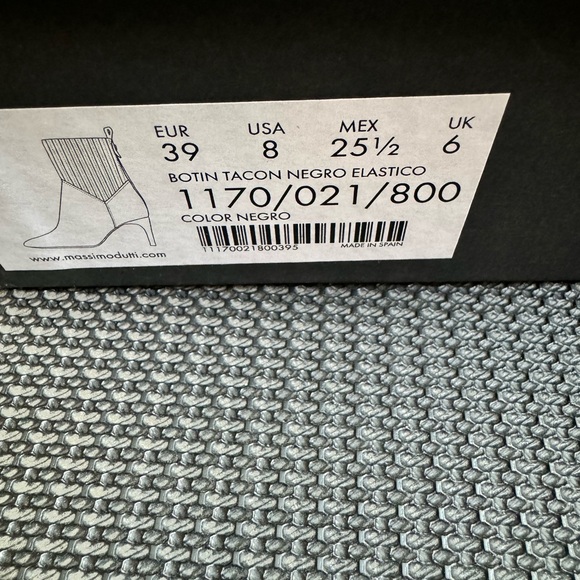 Massimo Dutti brand new leather boots - Picture 5 of 6